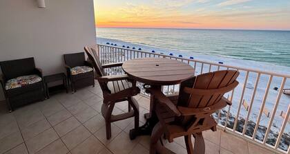 Amazing Location! Gulf Front Condo!