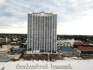Exterior - OPEN JULY 18-21!!! SB 1704! 2 Master Suites, Beachfront, Beach Chair Svc Incl! (Panama City Beach)