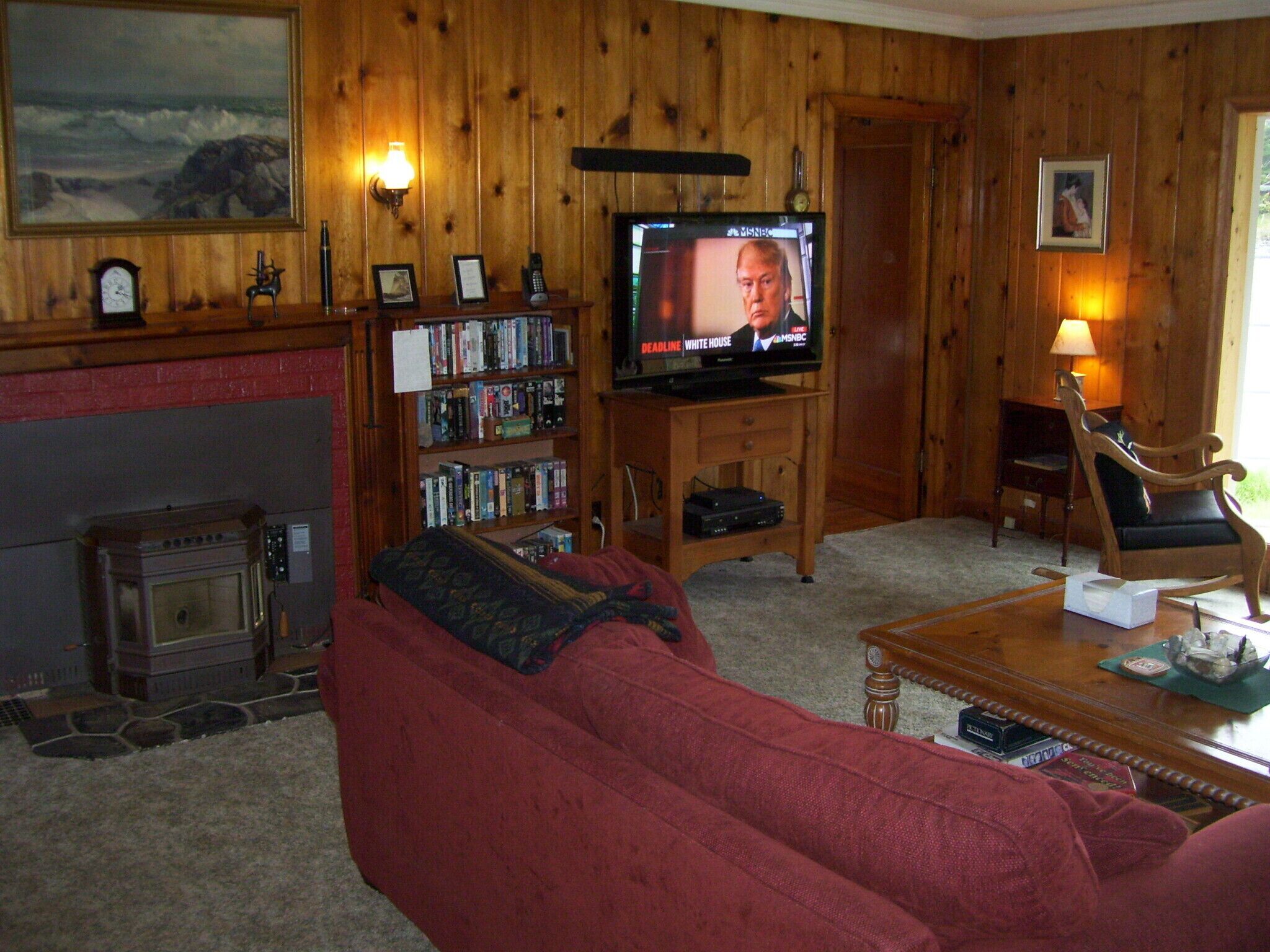 OTTER COVE A PRIVATE COZY LAKE FRONT HOME ON GARRISON LAKE PORT ORFORD OREGON