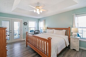 4 Schlafzimmer, Bügeleisen/Bügelbrett, Internetzugang, Bettwäsche