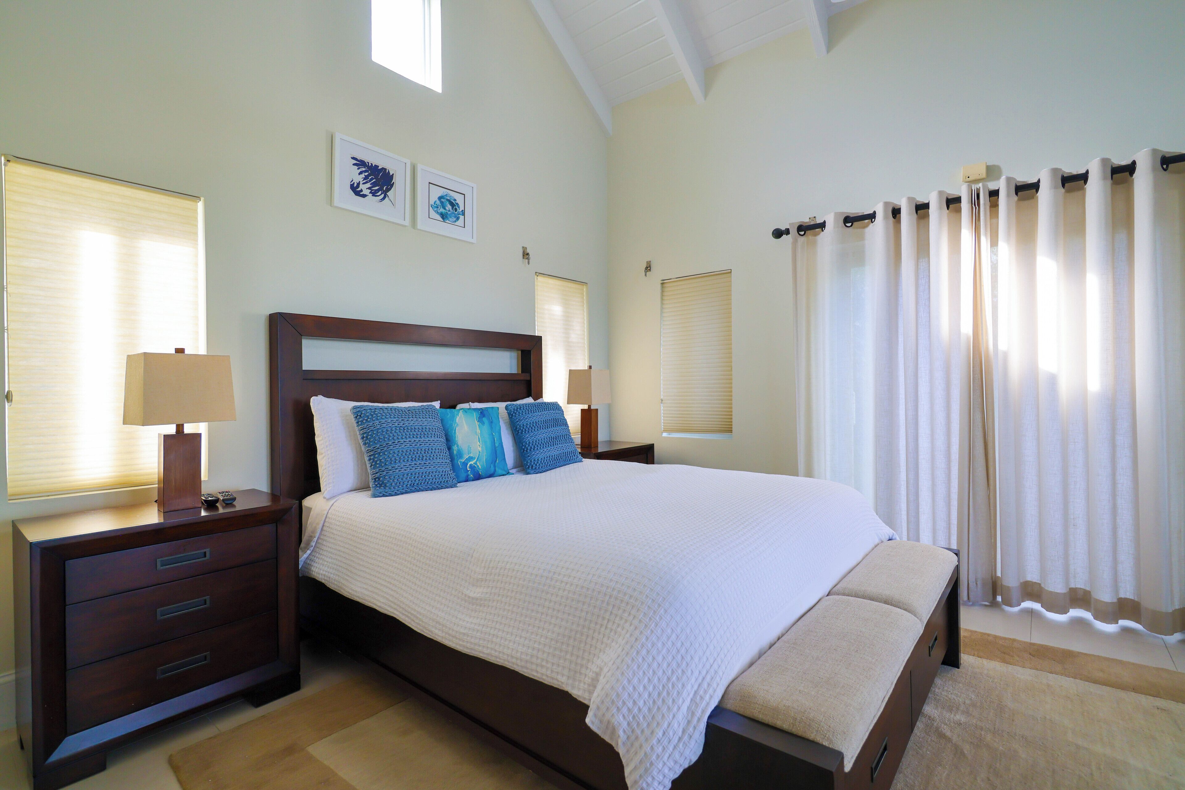 2 soverom, strykejern/-brett, reiseseng for barn og wi-fi (inkludert)