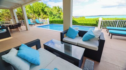  Turquoise Water Views On Both Sides Of  Spectacular Private Property. 