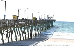 Beach nearby, beach towels - Close to Beaches to Relax and Refresh (Swansboro)