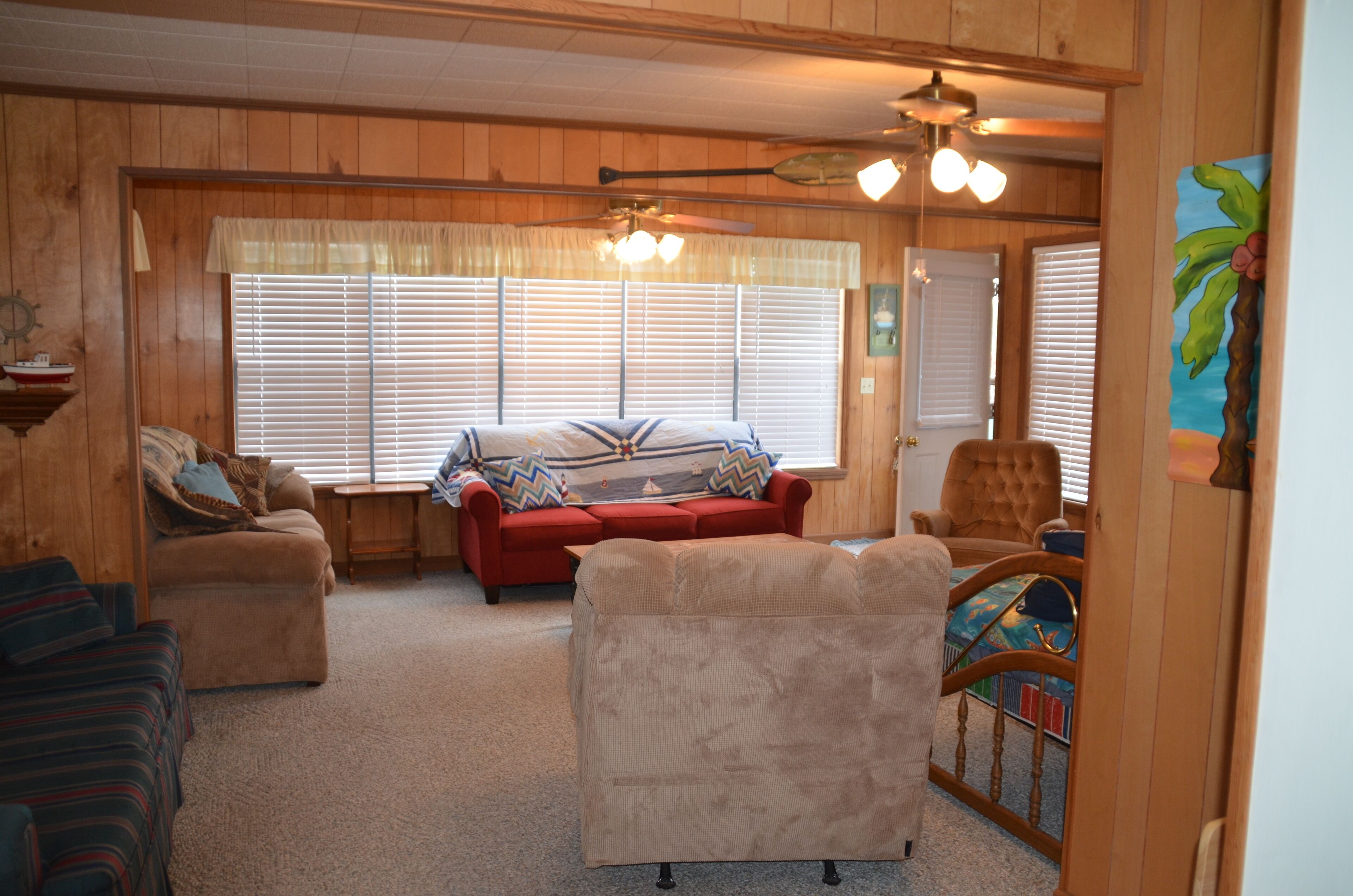 Lake Front House!  Great fishing on Lake Weiss