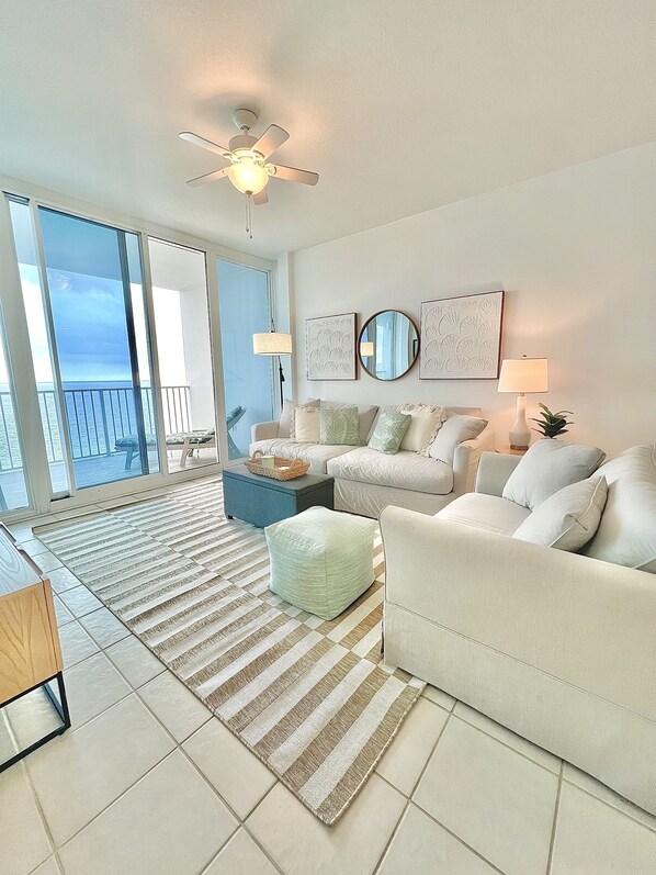 Smart TV, DVD player, stereo