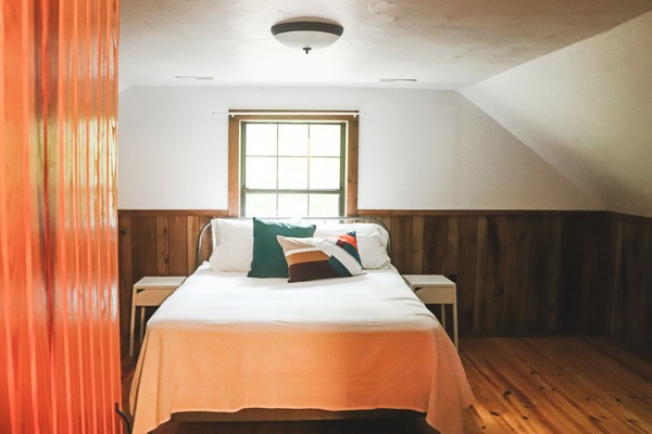 5 bedrooms, free WiFi, bed sheets