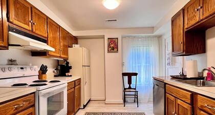 Colonial 3BR Home • Walk to The Inn • Great Location • Fast Wi-Fi