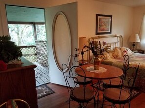 1 camera, ferro/asse da stiro, Wi-Fi