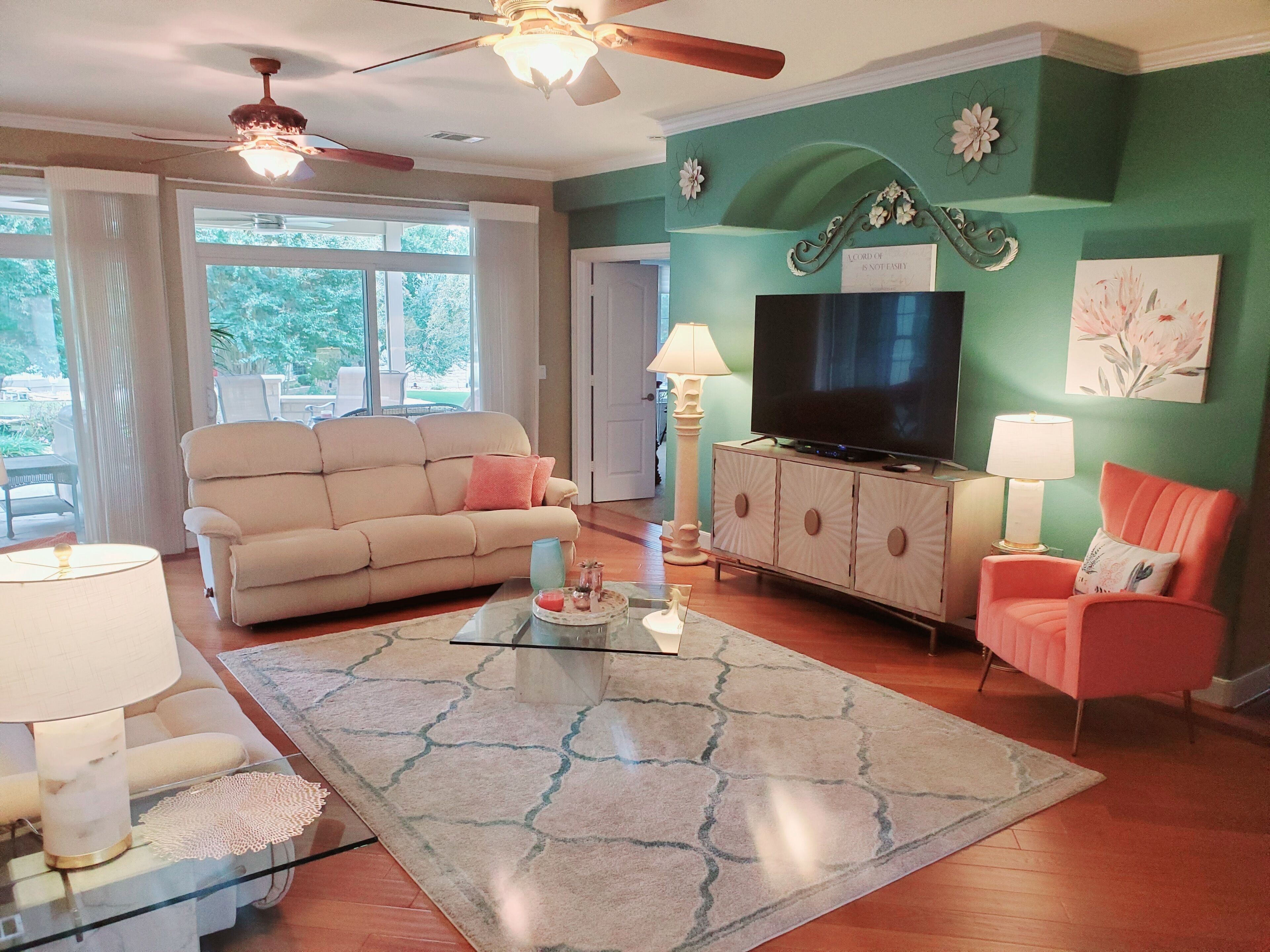 BEAUTIFUL SUN CITY HOME