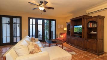 Ălytelevisio, takka, DVD-soitin