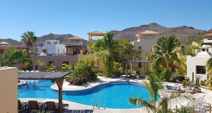 Loreto Bay Poolside Living, Steps from the Beach and Restaurants