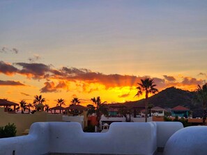 Outdoor pool, a heated pool - Loreto Bay Poolside Living, Steps from the Beach and Restaurants (Loreto)