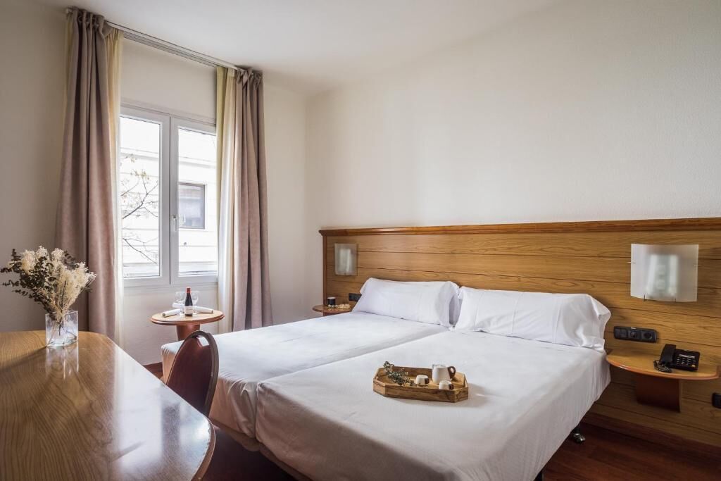 in-room safe, free cots/infant beds, free wifi, bed sheets