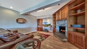 TV, DVD player, books, video library - ZH284..."The Zephyr"- Lake Views, Hot Tub, Shuffleboard Table and Huge Deck! (Zephyr Cove)