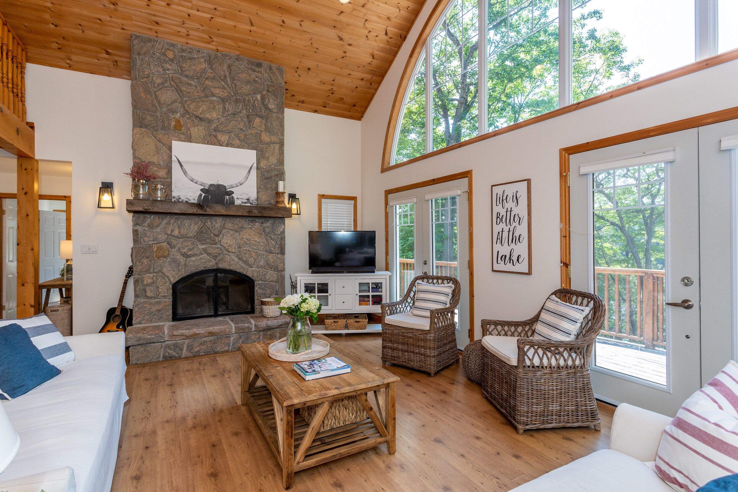 Newly Updated Waterfront Lake House On Beautiful Three Mile Lake 