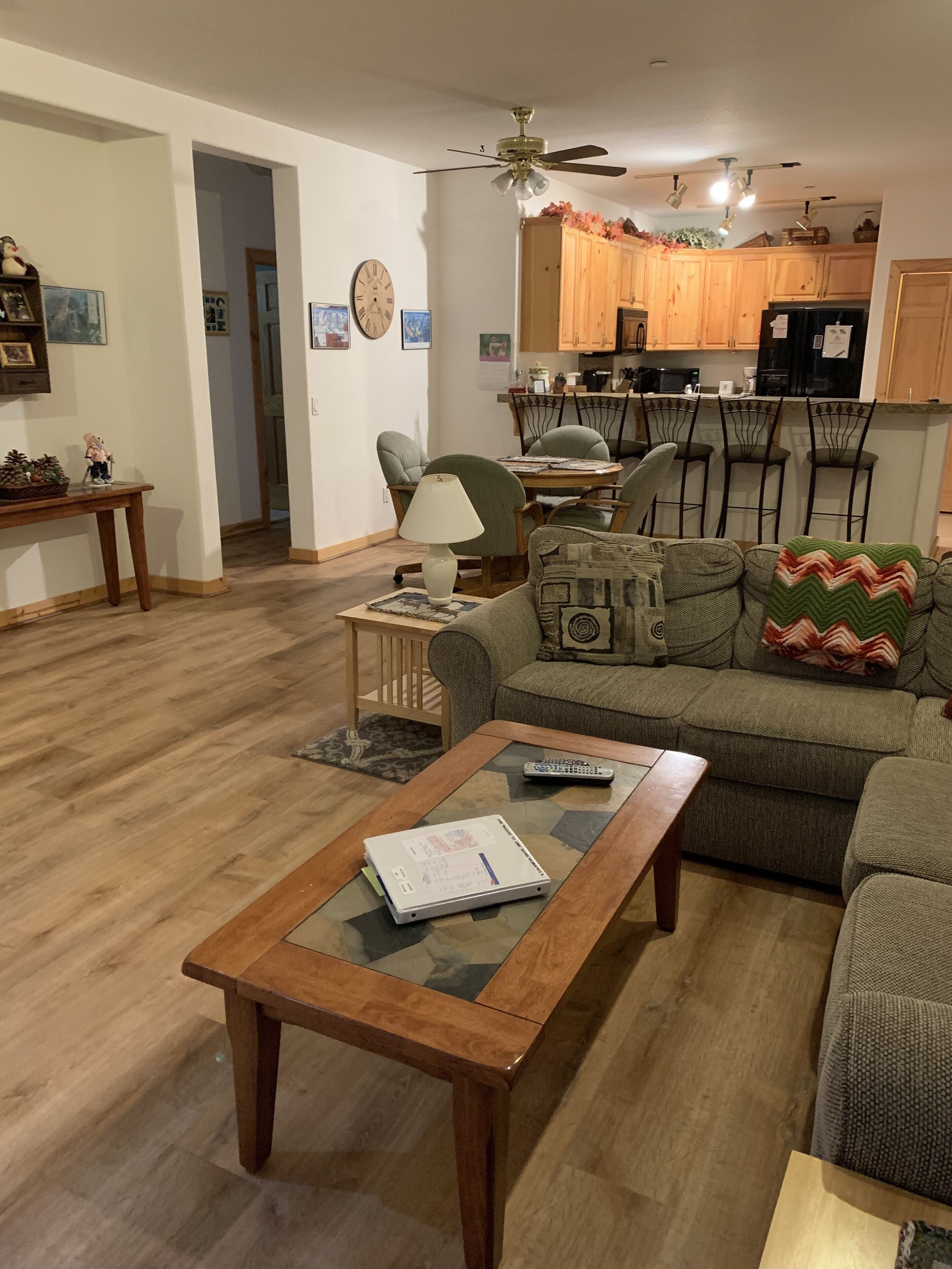 Three Bedroom 2 bath, Perfect Location!