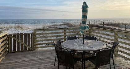3BR Duplex ON The Beach, Sleeps 11 Comfortably