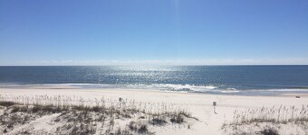 3BR Duplex ON The Beach, Sleeps 11 Comfortably