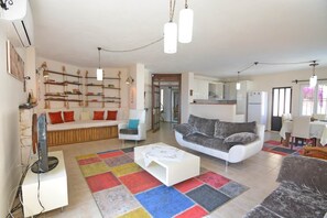 Televisión de pantalla plana, chimenea