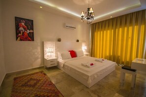 Huvila, 3 makuuhuonetta, yksityinen uima-allas | 3 makuuhuonetta, vuodevaatteet