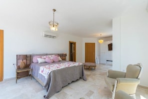 2 habitaciones, ropa de cama de alta calidad y ropa de cama 