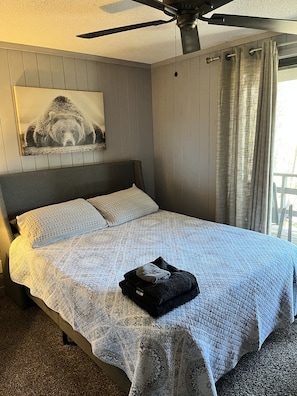 5 bedrooms, iron/ironing board, travel cot, WiFi