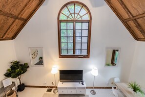 Interior - Castle like home in SW PDX, close to downtown! (Portland)