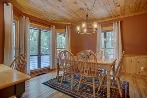 Dining - Rushing waters of Fightingtown Creek right at your feet!  (Blue Ridge)