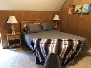 5 slaapkamers, een strijkplank/strijkijzer, reisbedje, gratis wifi