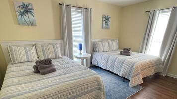 7 bedrooms, iron/ironing board, free WiFi, bed sheets