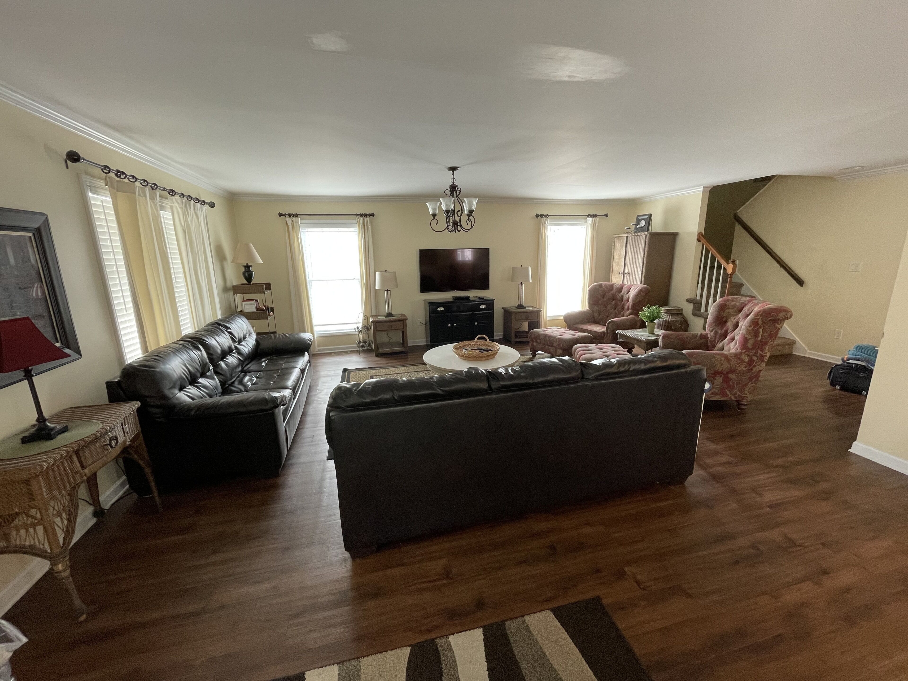 7BR home - Have fun at the Beach and come back to your Private Pool and Hot Tub