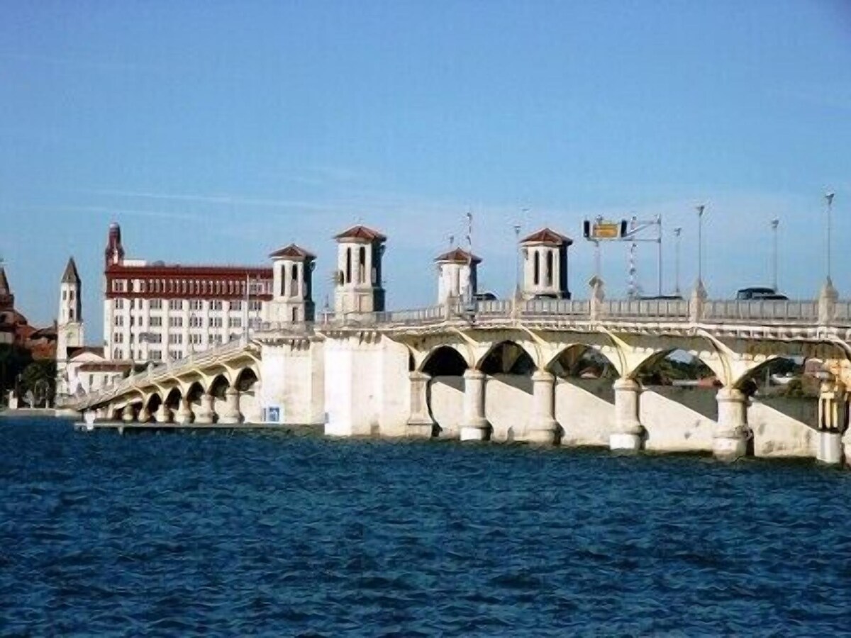 Photo 18 of Waterfront Condo with pool & dock close to historic district