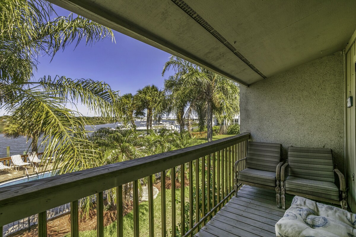 Photo 17 of Waterfront Condo with pool & dock close to historic district