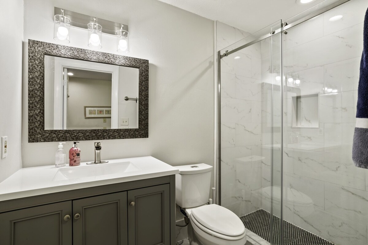 Photo 11 of Waterfront Condo with pool & dock close to historic district