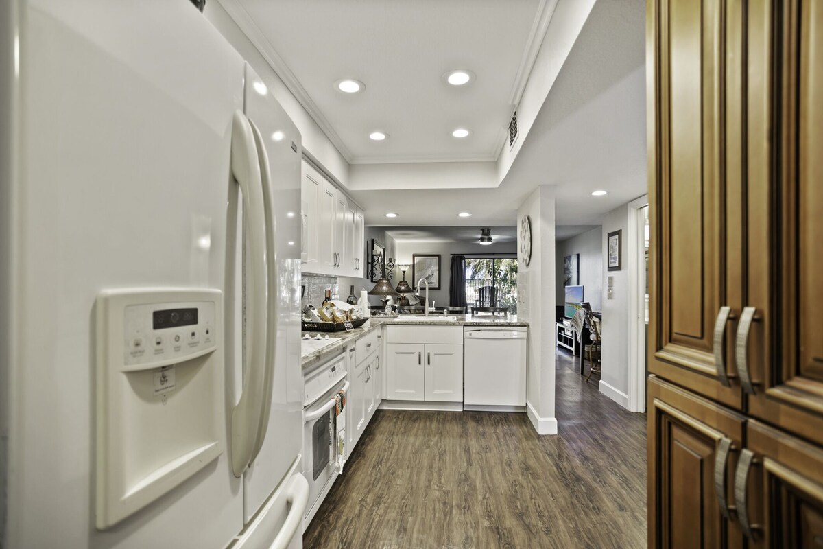 Photo 2 of Waterfront Condo with pool & dock close to historic district