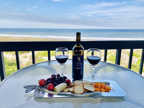 Beautiful Oceanfront Condo w/ Breathtaking Beach Views~21 Yrs. of 5 Star Reviews