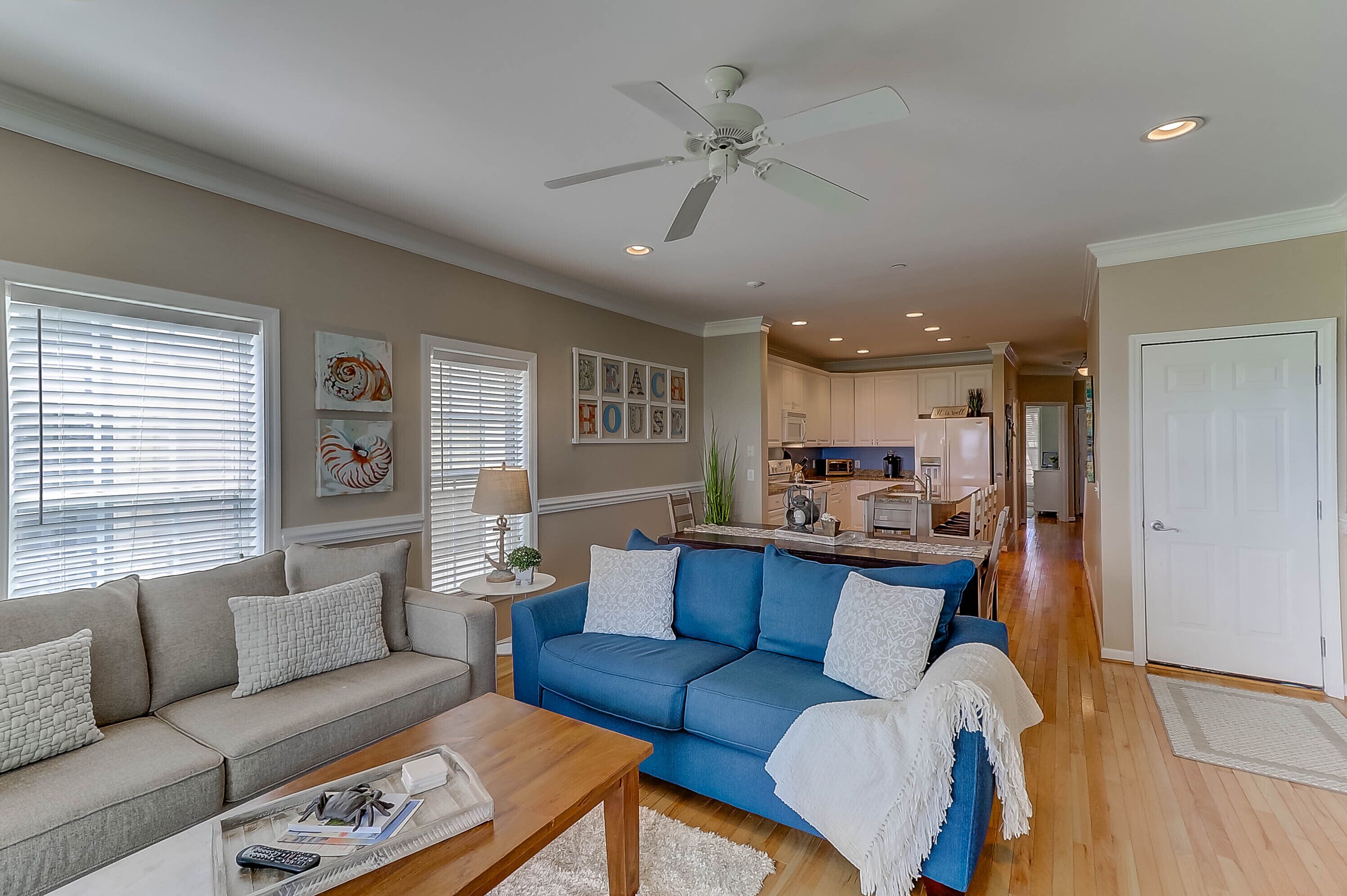 Southern Tides At Folly / On Water / 1 Block to Downtown / Walk To Beach / Pool