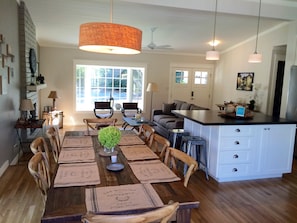 Interior - A Stylish Getaway In The Heart Of Sonoma Wine Country (Kenwood)