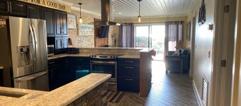 405 Captain John Fripp Villa - Ocean Front - Ground Level