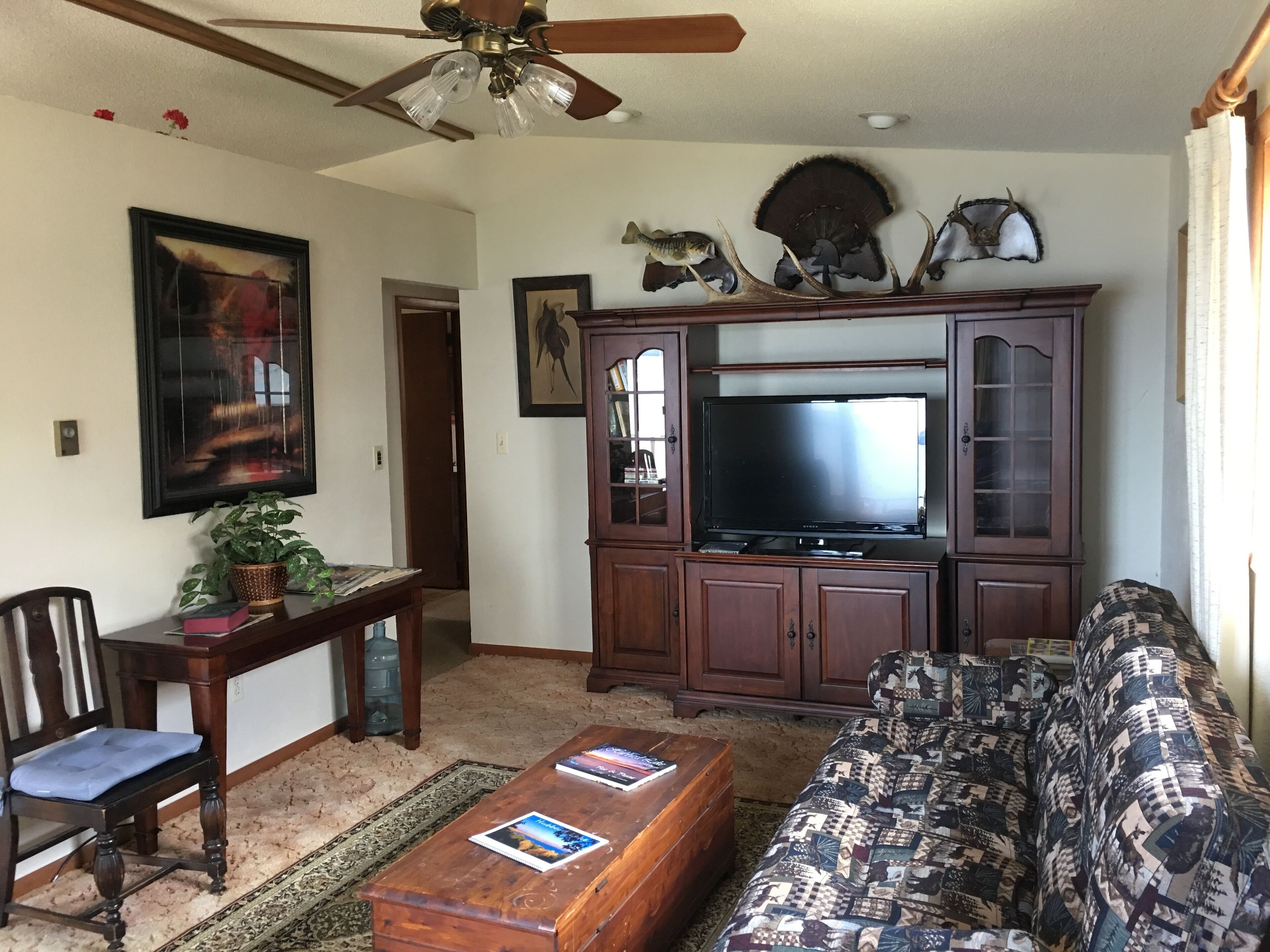 Immaculate Home right on Beautiful Hubbard Lake. 