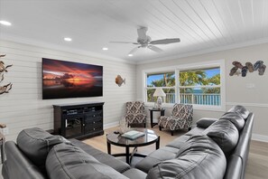 Smart-tv, dvd-afspiller