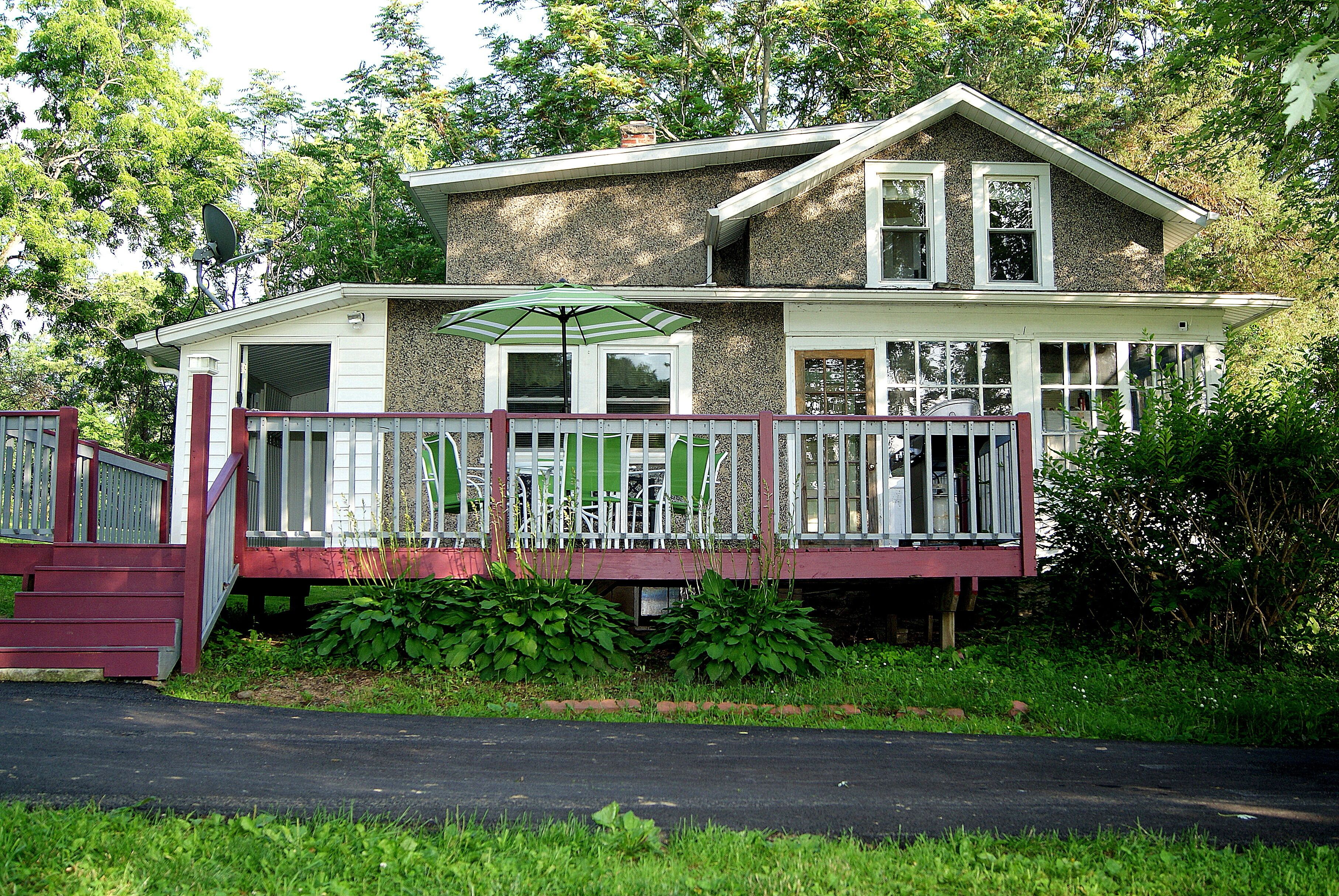 The leaves are gone but, there's still a lot of sights to see at Grandma's House