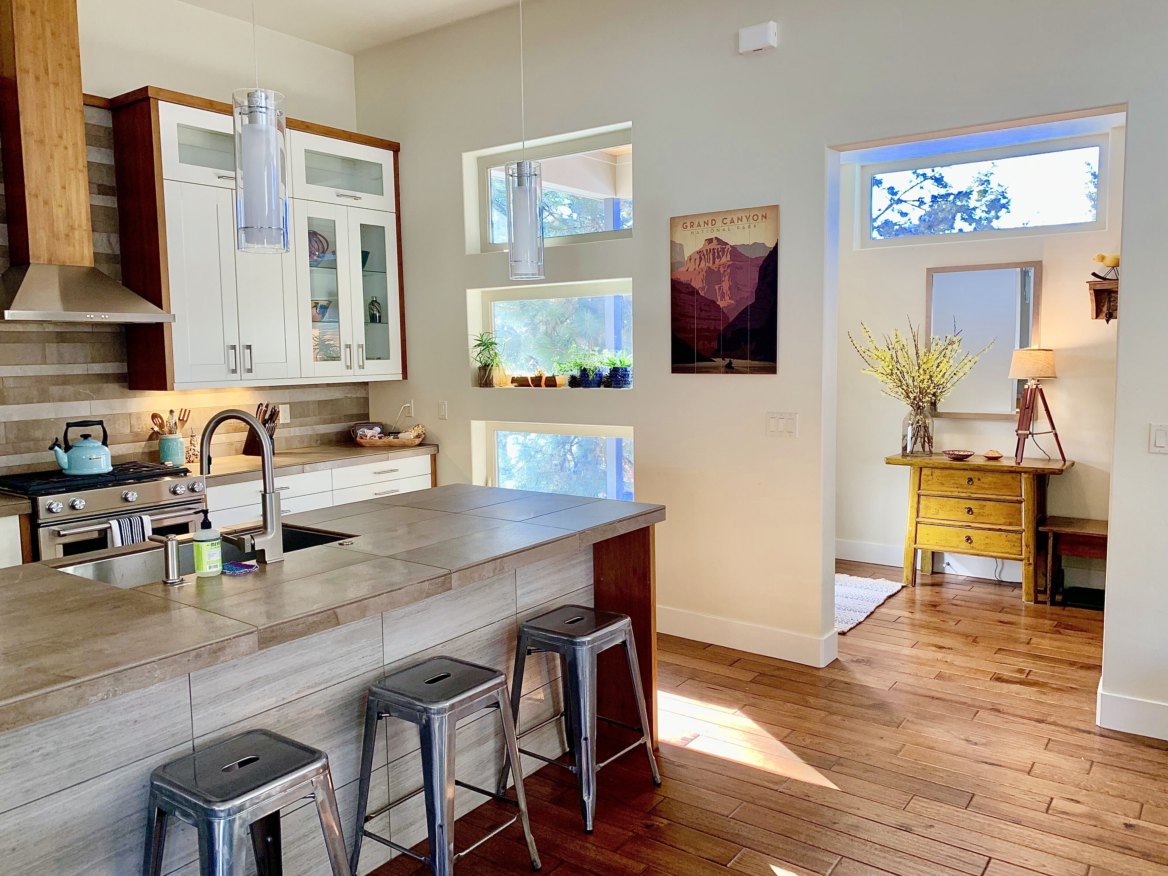 Mid Century Luxury Home; Westside; Walk Everywhere