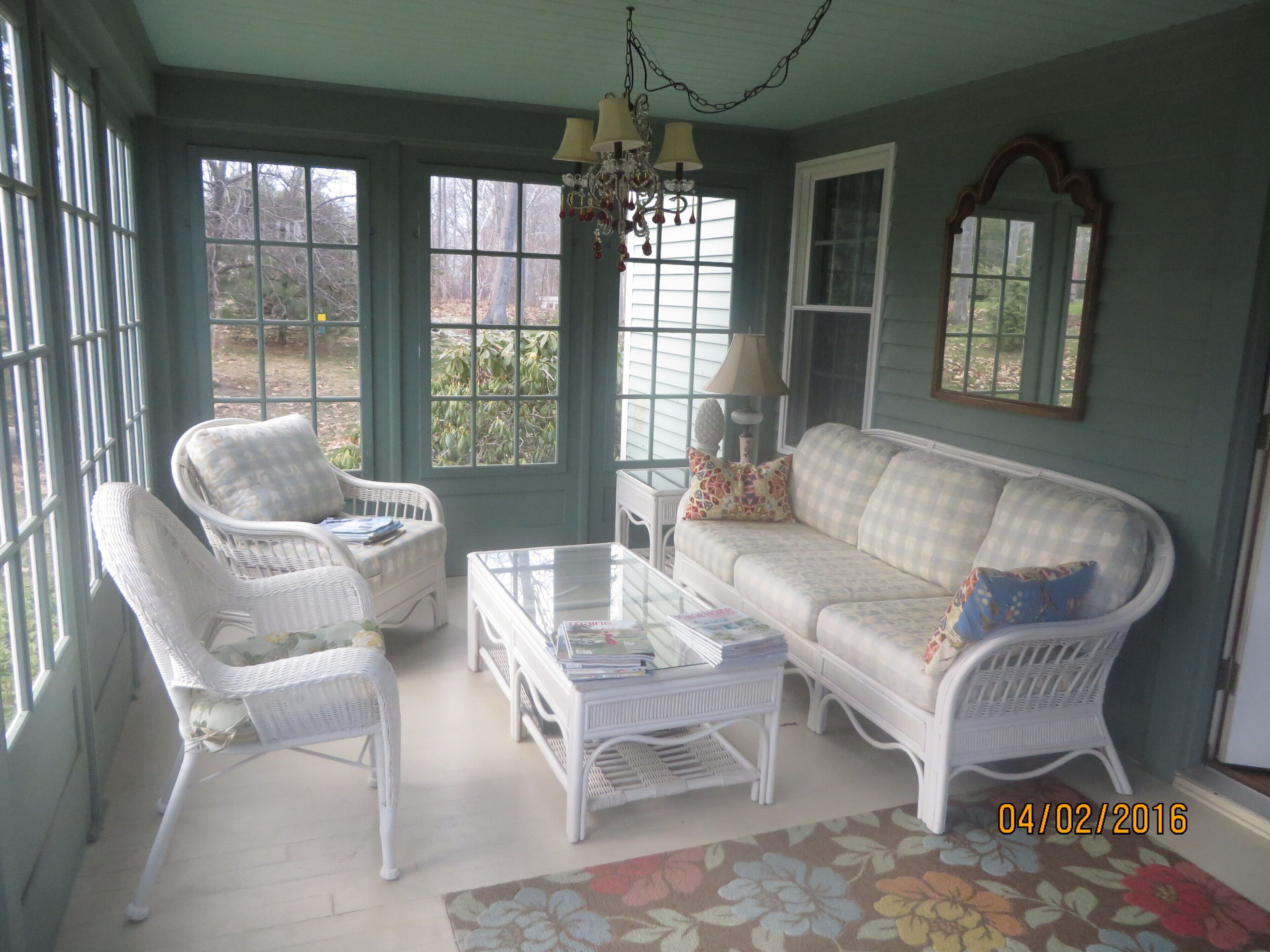 Älytelevisio, pöytätennispöytä, stereot