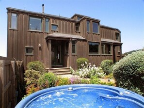 Exterior - Architecturally Stunning Ocean View Home featured in Coastal Living Magazine (The Sea Ranch)