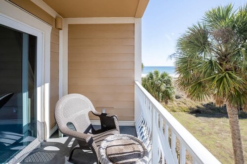 Merinäköala, oma parveke ja uima-allas