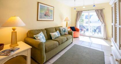 Merinäköala, oma parveke ja uima-allas