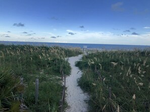 Am Strand, Liegestühle