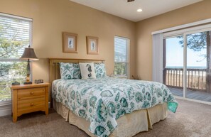 4 bedrooms, WiFi, bed sheets