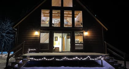 Sullivan Lake Chalet - Free Pontoon included